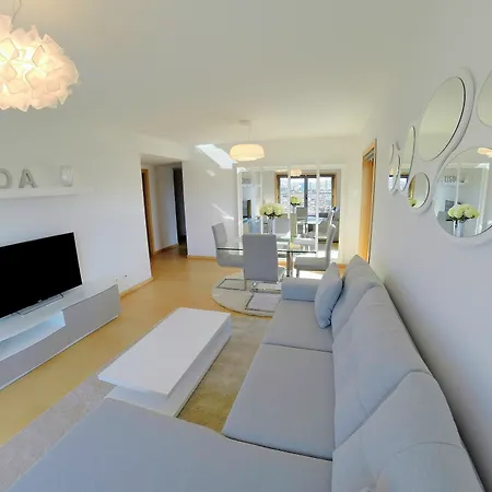 Superior In Apartment Lisbon